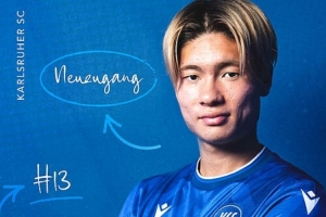 德天空:22歲日本前鋒福田師王將轉(zhuǎn)會卡爾斯魯厄,總價(jià)100萬歐元配圖