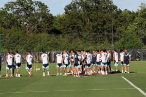 記者報(bào)阿根廷：塔利亞菲科、帕斯沒(méi)有訓(xùn)練，岡薩雷斯正常訓(xùn)練配圖