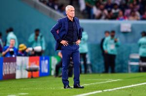 隊報：法國教練組努力優(yōu)化世界杯行程，曾與FIFA進行艱苦磋商配圖